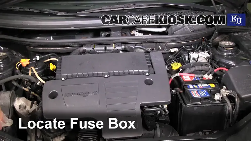 2003 Fiat Punto EX 1.3L 4 Cyl. Turbo Diesel Fusible (moteur) Contrôle